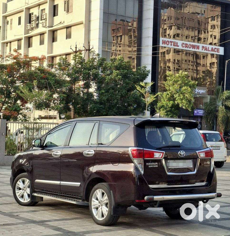 Toyota Innova Crysta 2.8z Automatic, 2017, Diesel