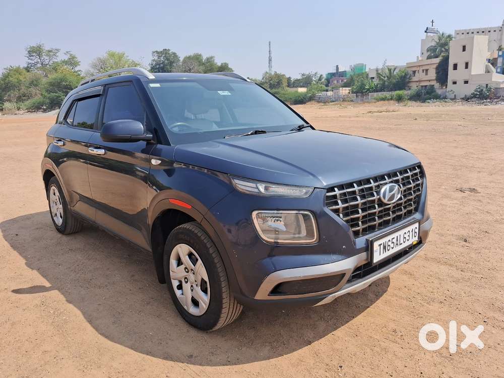 Hyundai Venue S Plus Mt 1.2 Kappa, 2020, Cng & Hybrids
