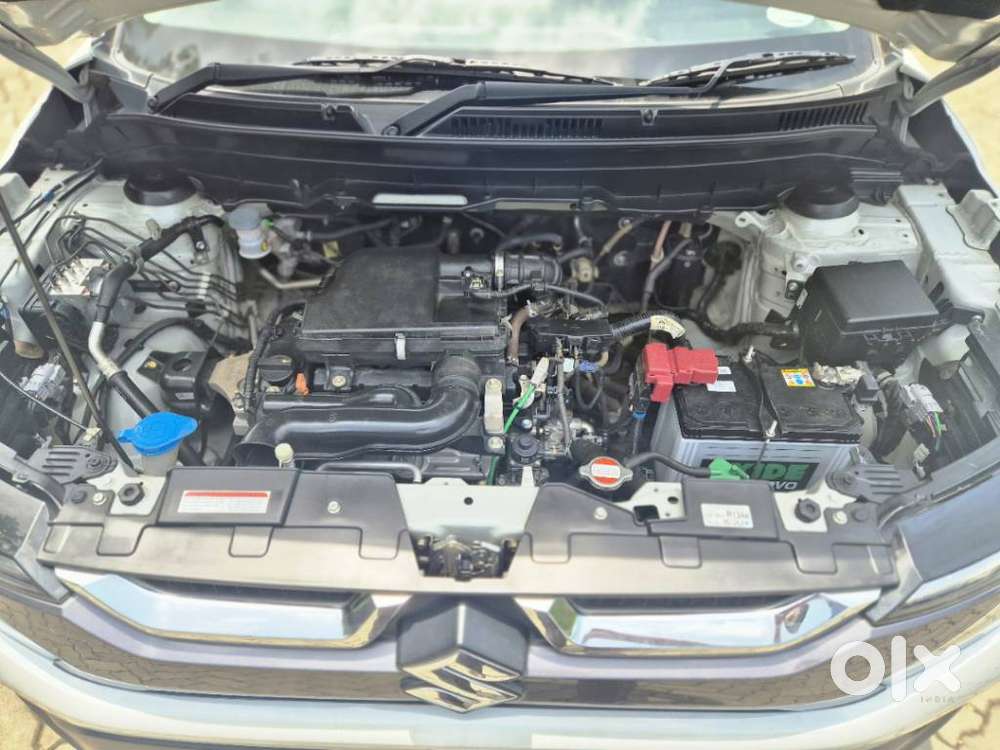 Maruti Suzuki Brezza 1.5 Vxi Smart Hybrid, 2022, Petrol