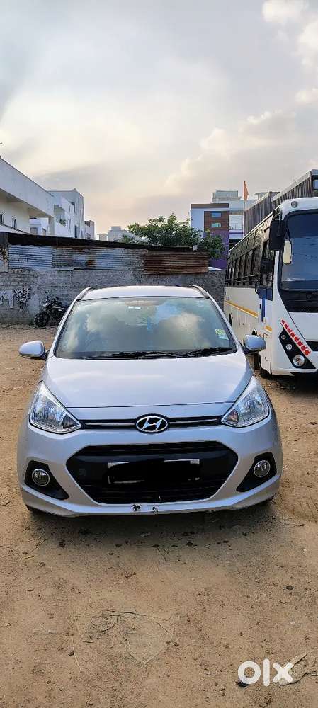 Hyundai Grand I10 Sports Diesel 70000 Kms Driven Price 400000