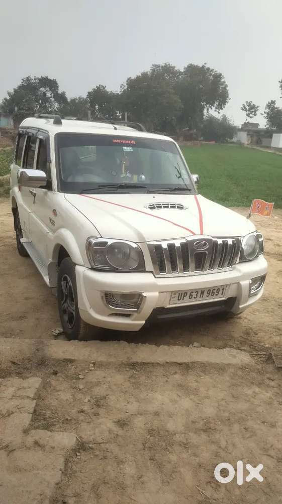 Mahindra Scorpio Classic 2011 Diesel 99000 Km Driven