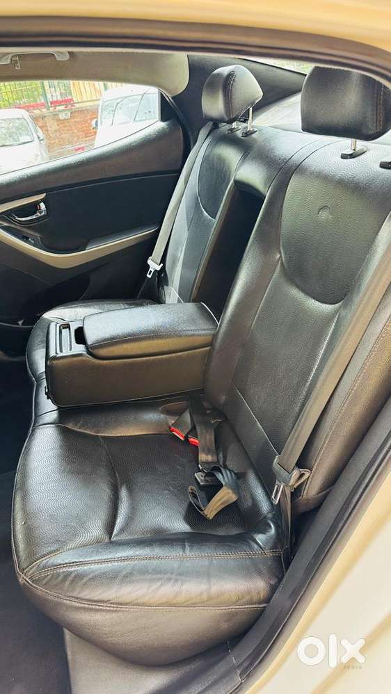 Hyundai Neo Fluidic Elantra 2015 Petrol Well Maintained