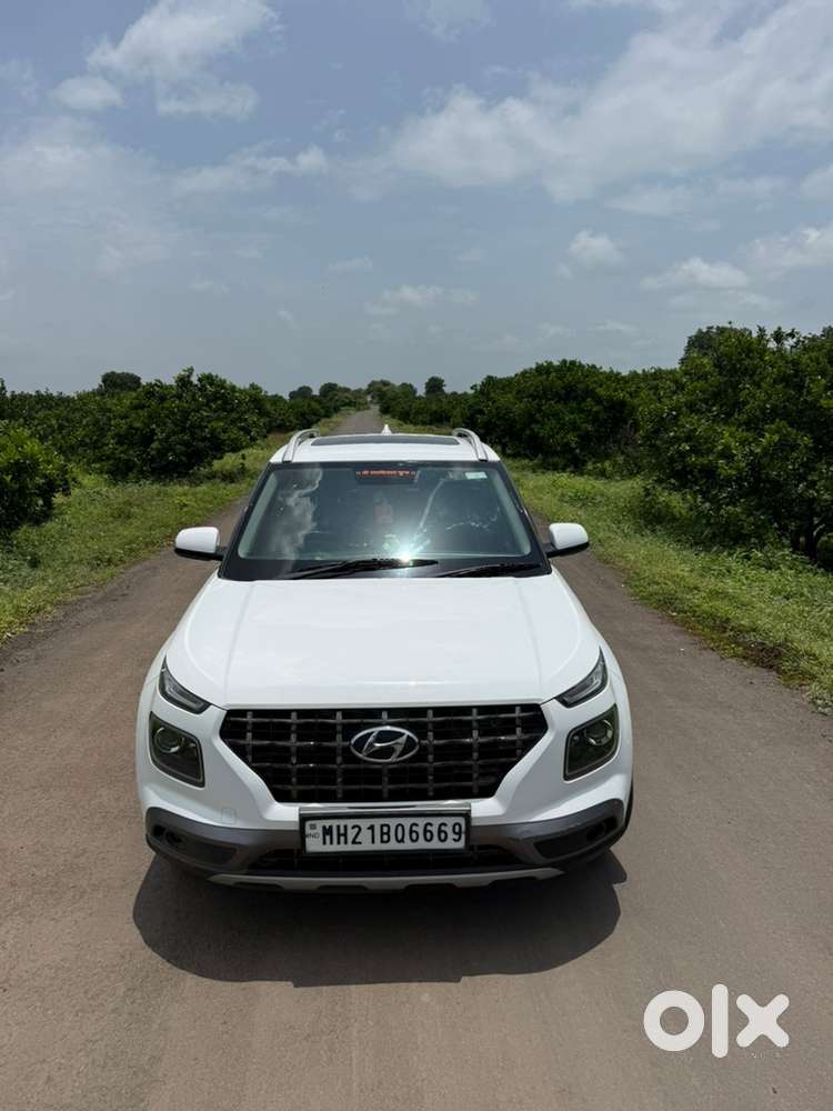 Hyundai Venue Diesel 2021