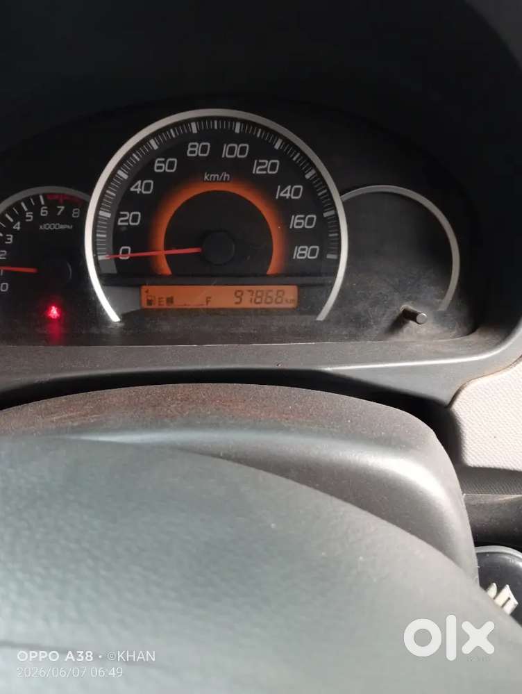 Maruti Suzuki 1000 Ac 2011 Petrol