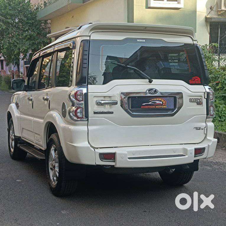 Mahindra Scorpio S10 7 Seater, 2016, Diesel