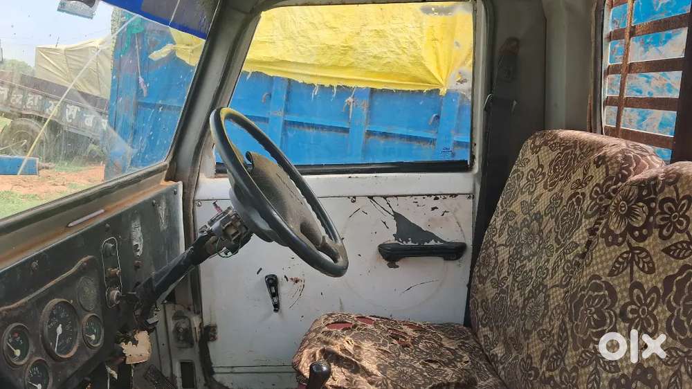 Mahindra Bolero Pick-up 2005