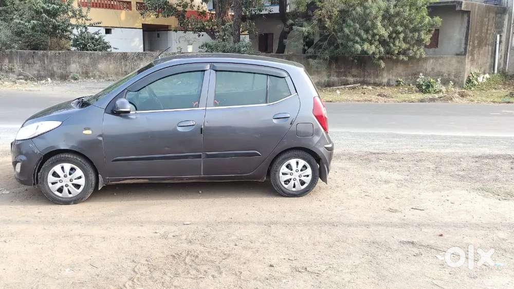 Hyundai I10 2011 Cng & Hybrids Well Maintained