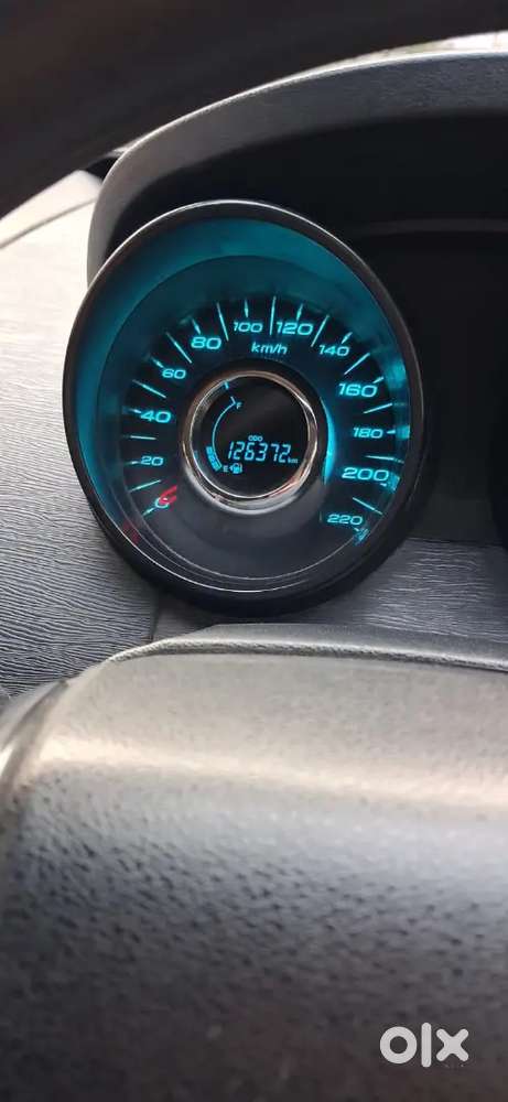Mahindra Xuv500 Diesel 2016 Brand New Condition