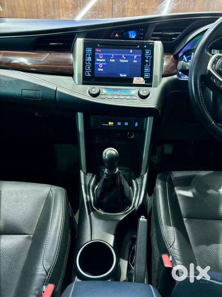 Toyota Innova Crysta