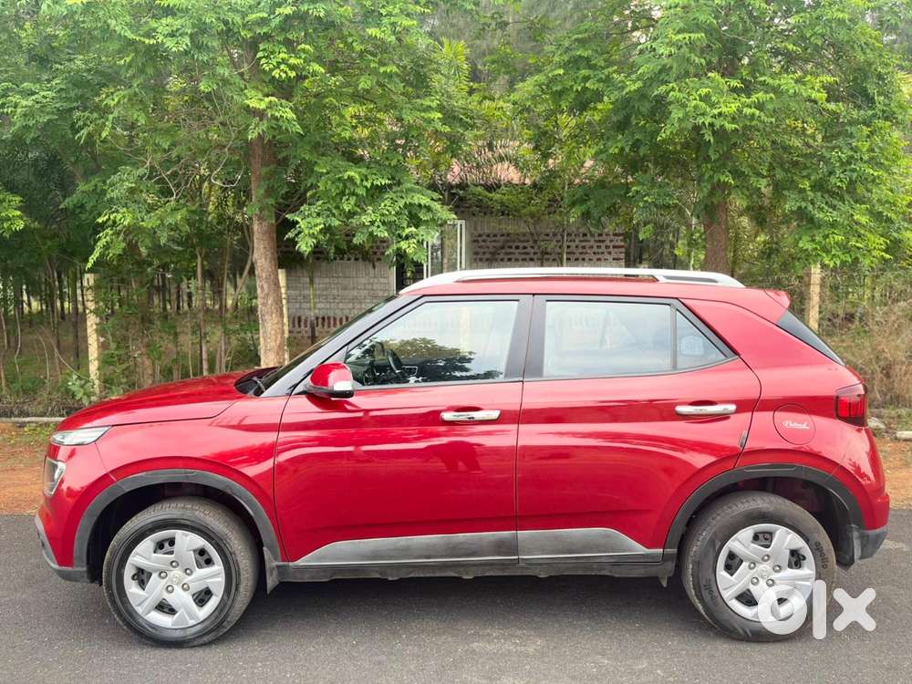 Hyundai Venue S Mt 1.2 Kappa, 2022, Petrol