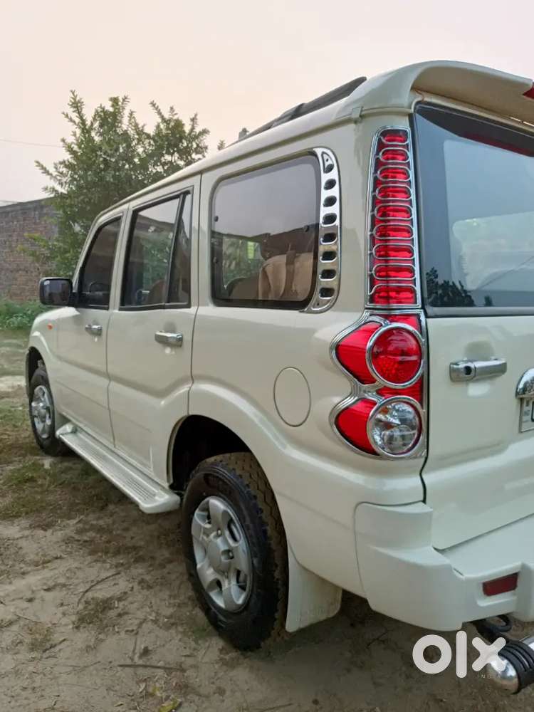 Mahindra Scorpio