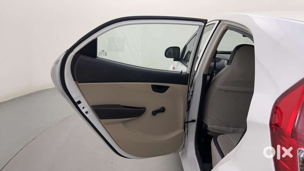 Hyundai Eon Era +, 2016, Petrol