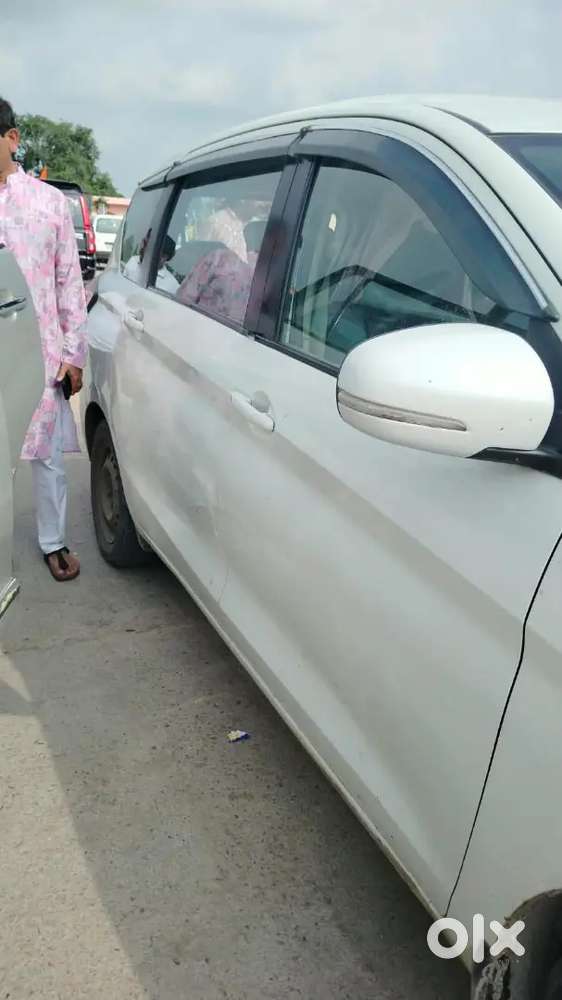 Maruti Suzuki Ertiga Vxi Petrol 2020 Model Cng 24 Avg