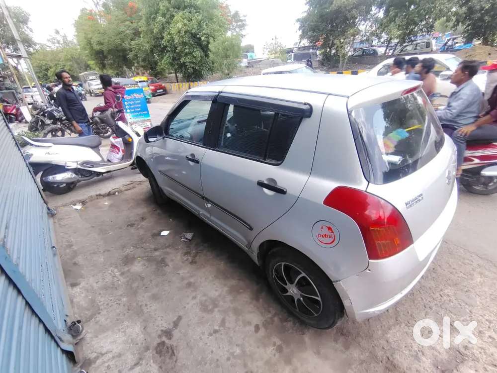 Swift Vxi 2006 Km Driven