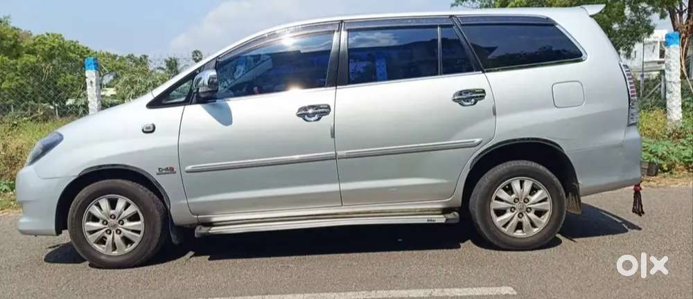 Toyota Innova 2011 Diesel 148900 Km Driven