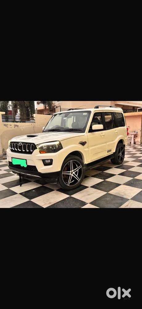 Mahindra Scorpio Classic 2017 Diesel Well Maintained