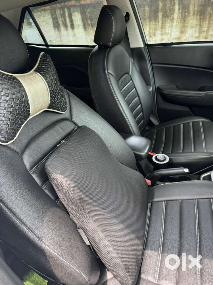 Hyundai Venue Petrol 2020