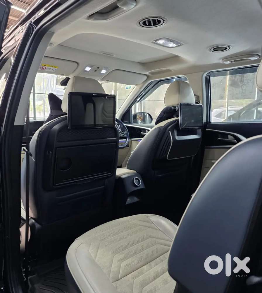 Kia Carens Diesel Automatic  
2022 Diesel 57000 Km Driven