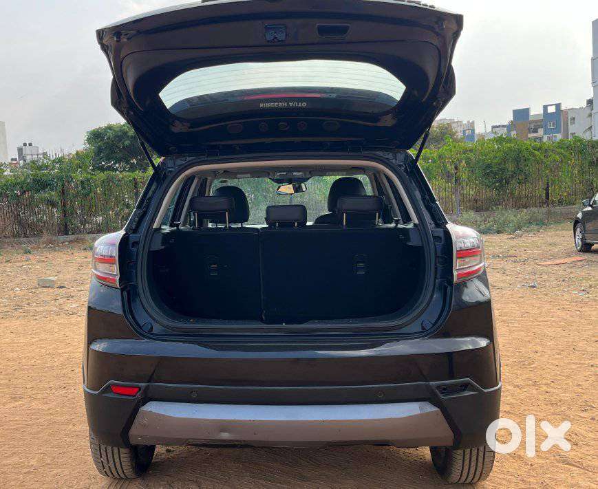 Mahindra Xuv400 Ev El Fast Charger, 2023, Electric