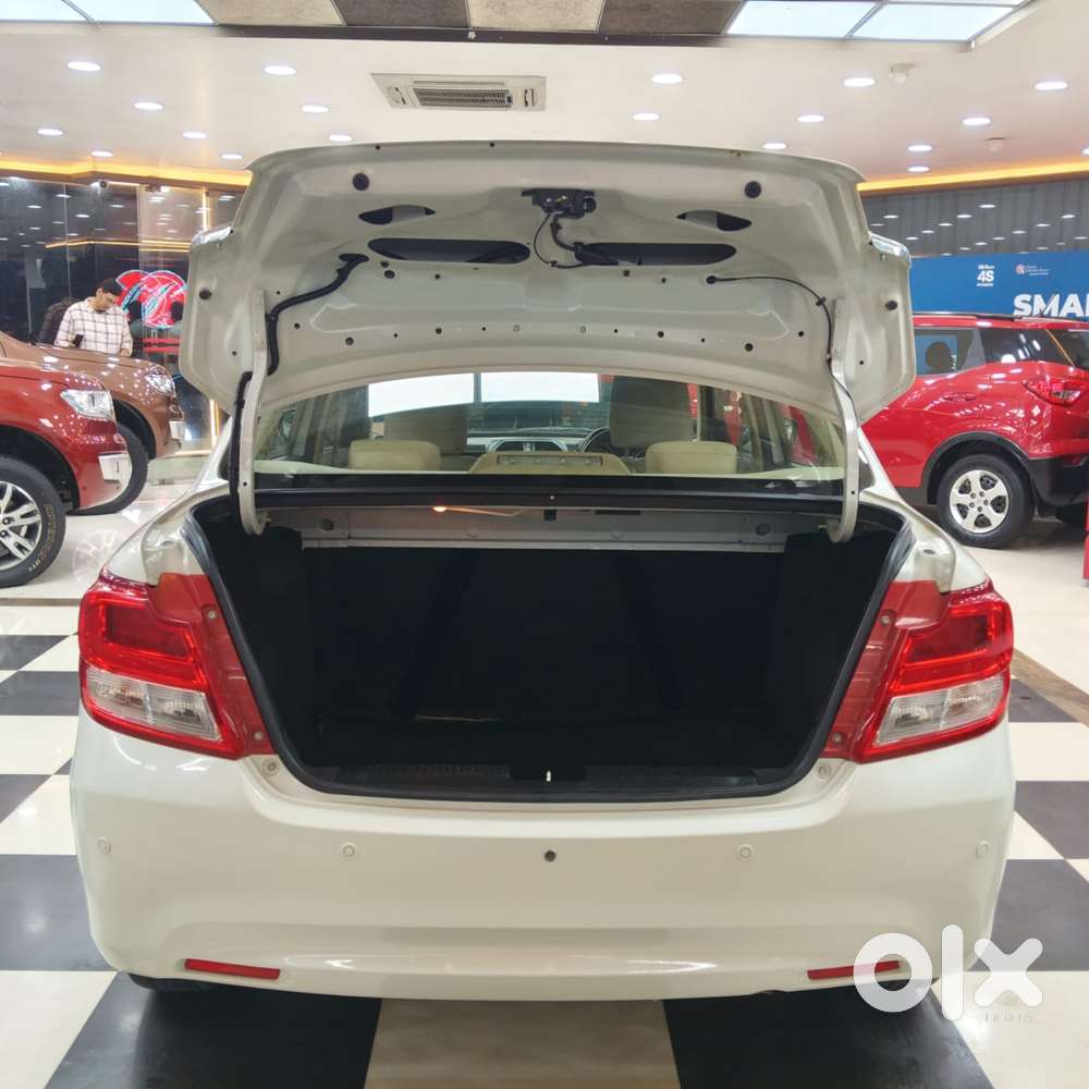 Maruti Suzuki Dzire 1.2 Zxi Amt, 2019, Petrol