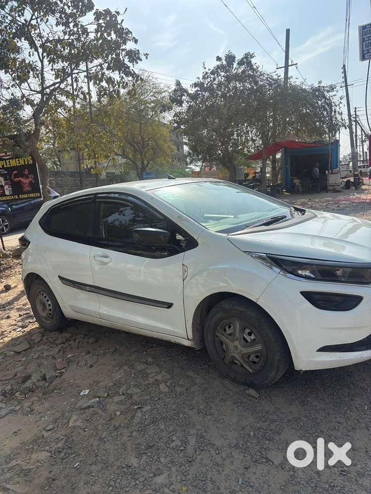 Tata Altroz 1.2 Xe 2020