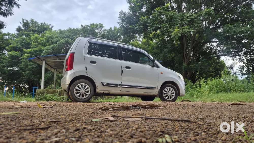 Maruti Suzuki Wagon R Lxi 2012 Petrol Manual
