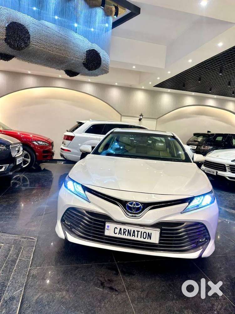 Toyota Camry 2.5 Hybrid, 2021, Petrol