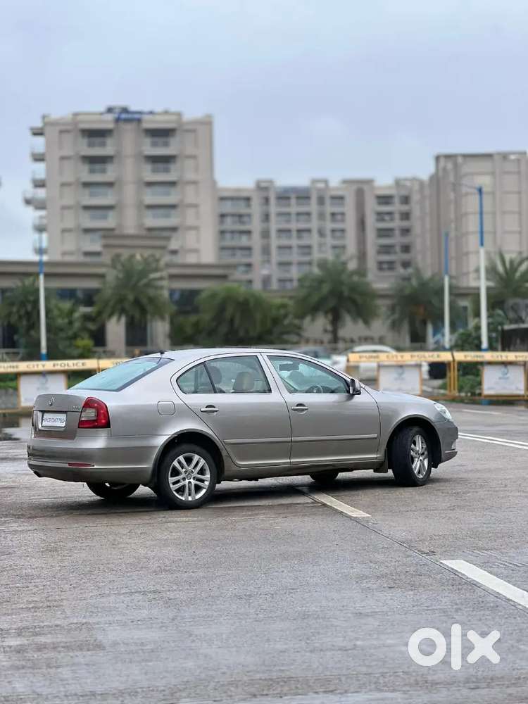 Skoda Laura Ambiente 2013 Diesel