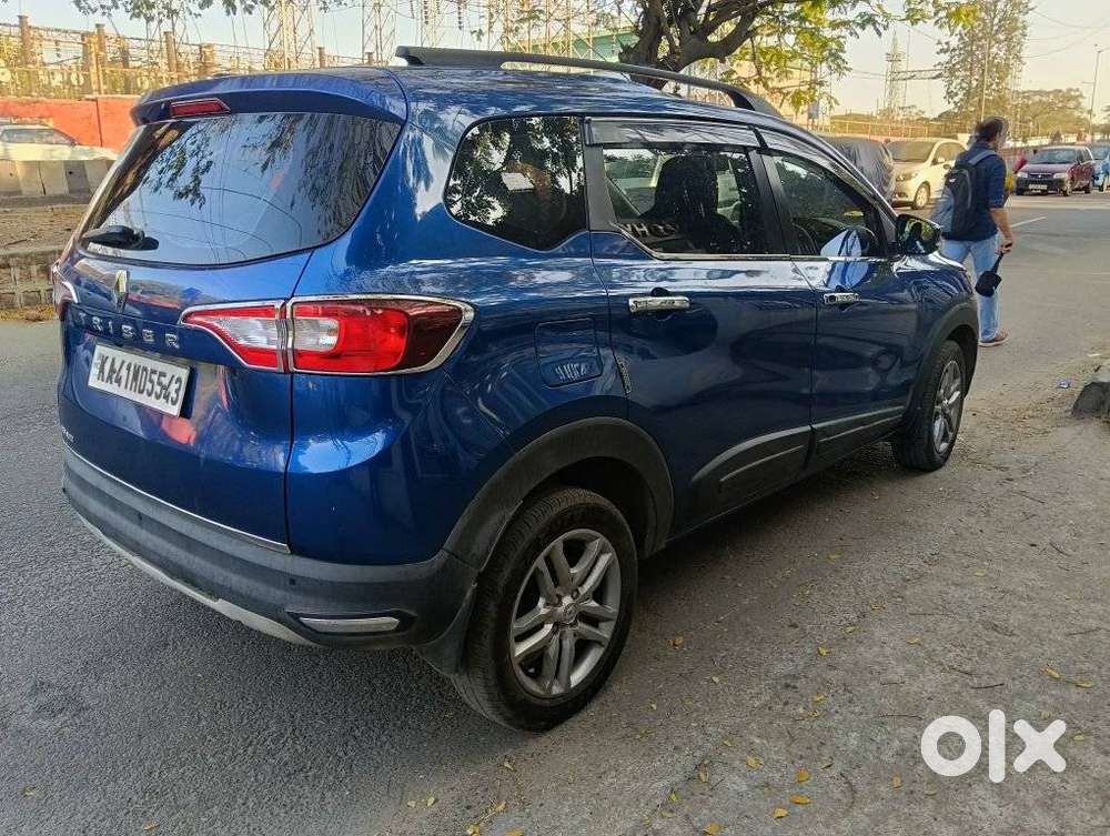 Renault Triber Rxz, 2021, Petrol