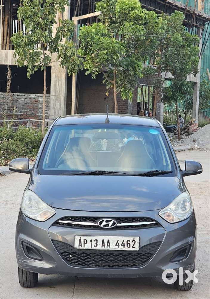 Hyundai I10 Sportz At, 2011, Petrol