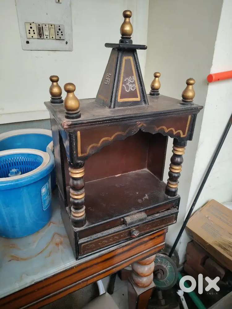 Wooden Mandir