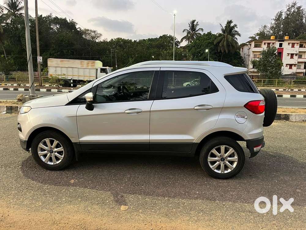 Ford Ecosport 2014 Petrol 93000 Km Driven