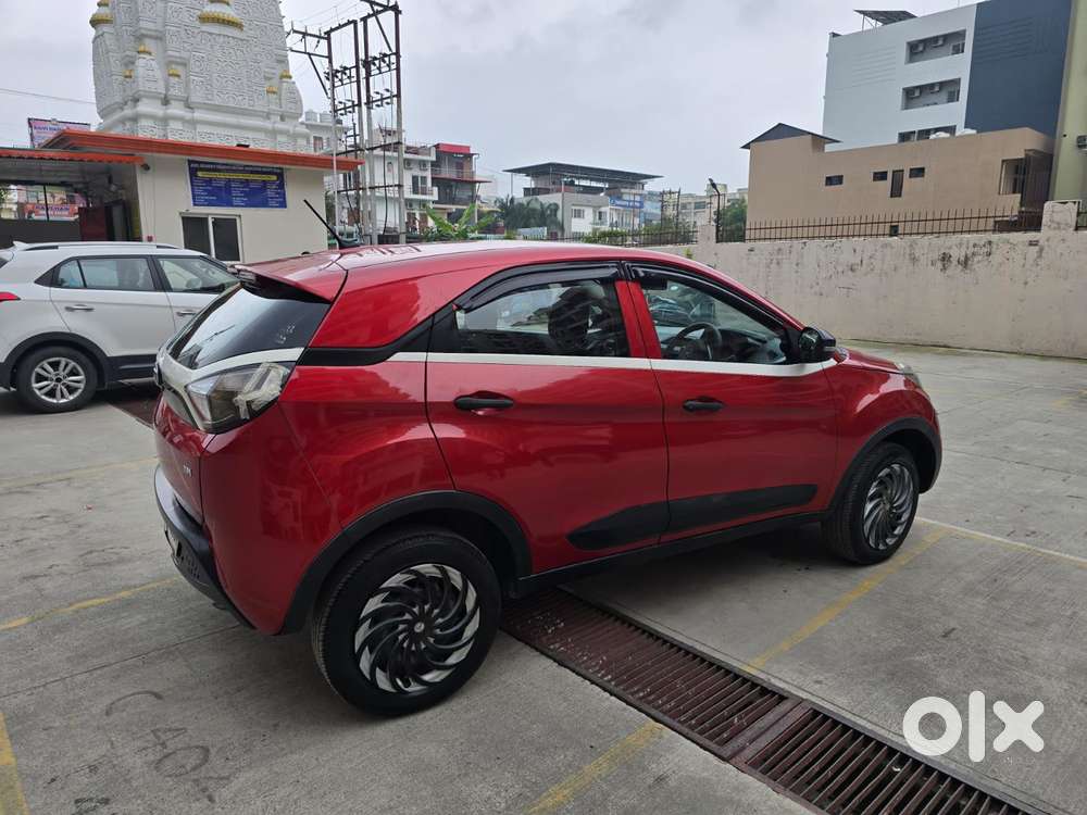 Tata Nexon 1.2 Revotron Xm, 2017, Diesel