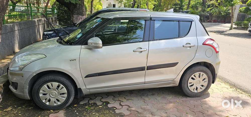 Swift 2014 Vxi Petrol