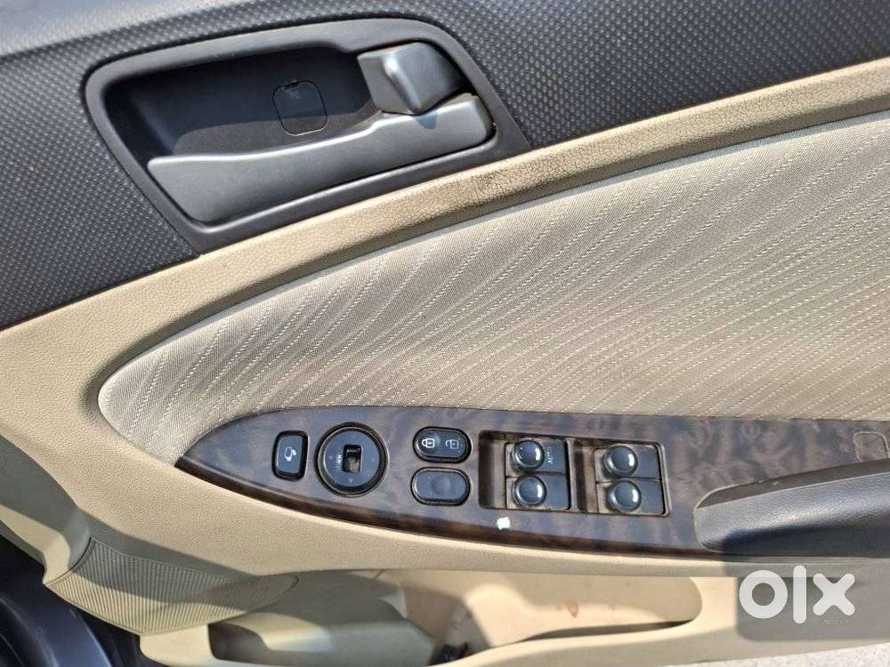 Hyundai Fluidic Verna 1.6 Crdi Sx, 2016, Diesel