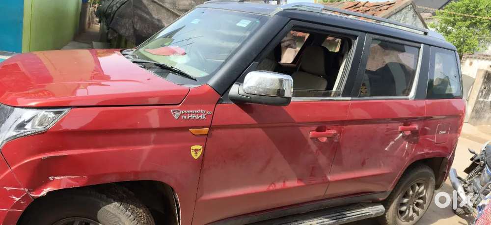 Mahindra Tuv 300 2018 Diesel 117000 Km Driven