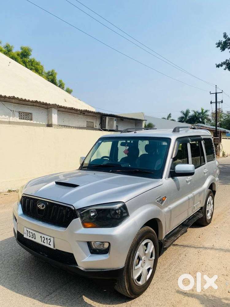 Mahindra Scorpio S6 Plus, 2016, Diesel