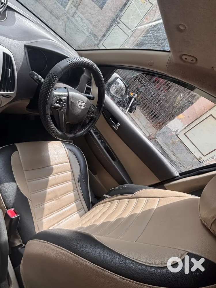 Hyundai I20 Sportz 2011 Diesel Car