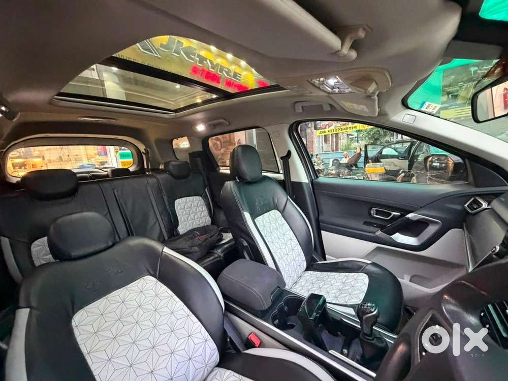 2021 Tata Safari Diesel Manual