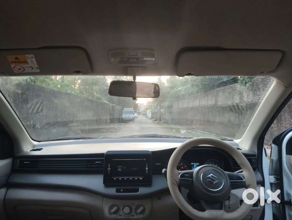 Maruti Suzuki Ertiga 1.5 Vxi, 2023, Petrol