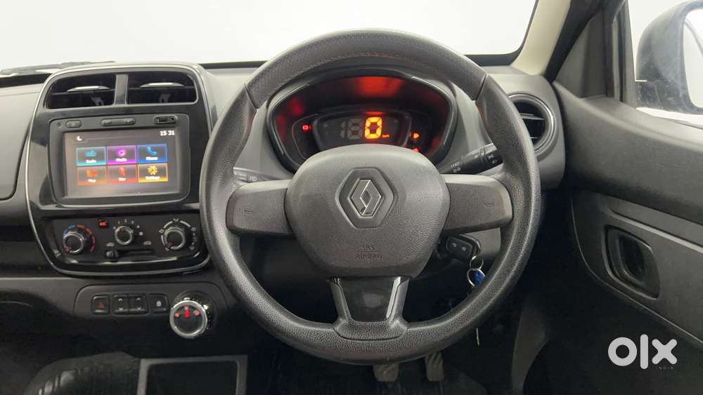 Renault Kwid 2019-ongoing 1.0 Rxt Amt (o), 2017, Petrol