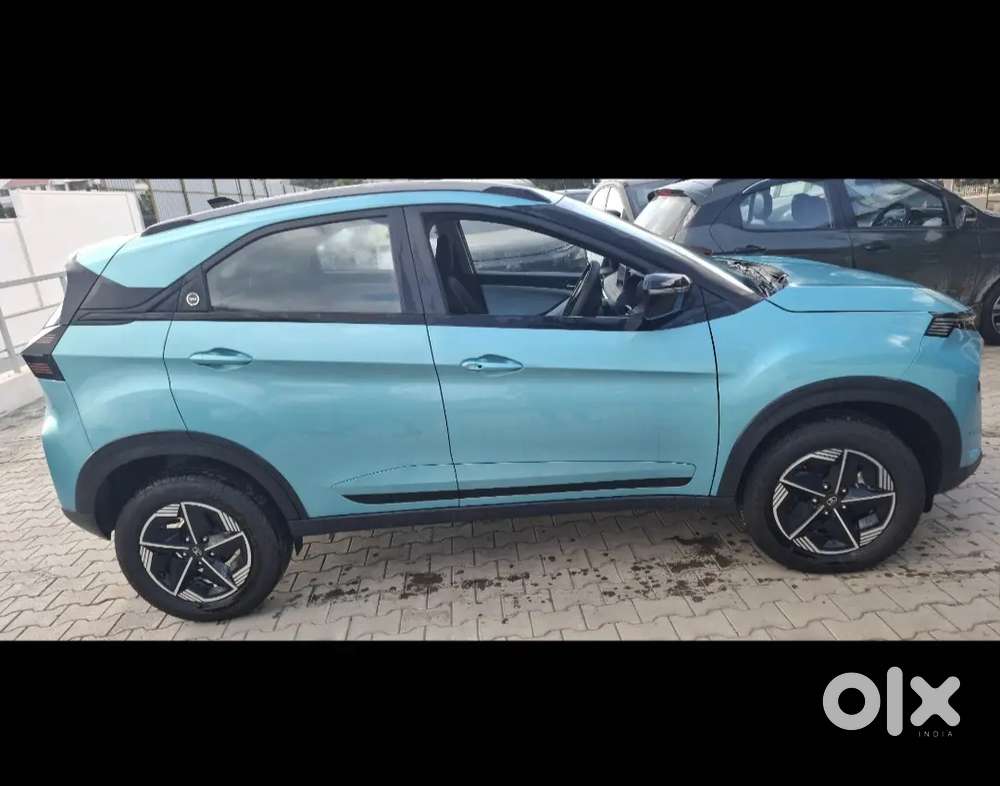 Tata Nexon Dca(automatic) Petrol 14000 Km Driven