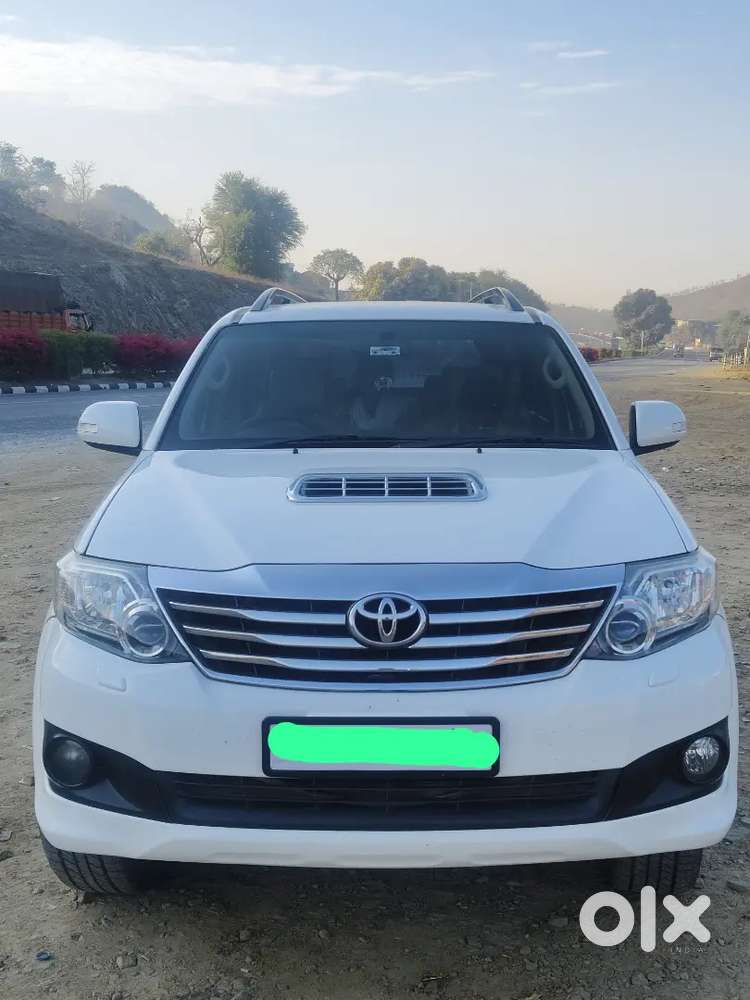Fortuner Automatic 2014