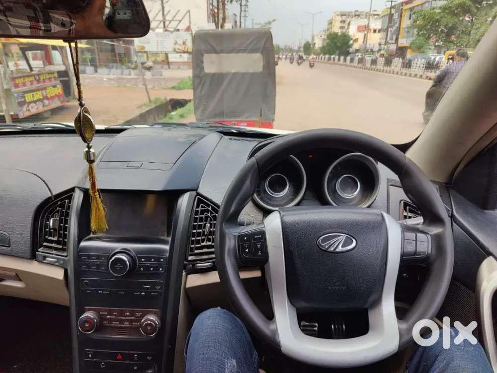 Mahindra Xuv500 2.2 2015