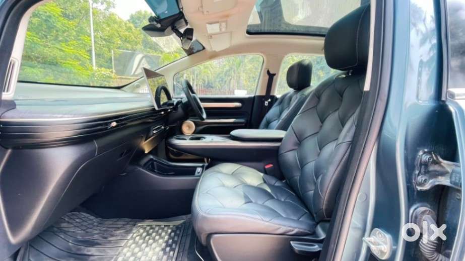 Mg Windsor Ev Essence, 2024, Electric