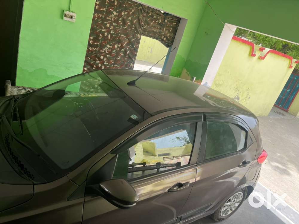 Tata Tiago 2018 Variant Xz