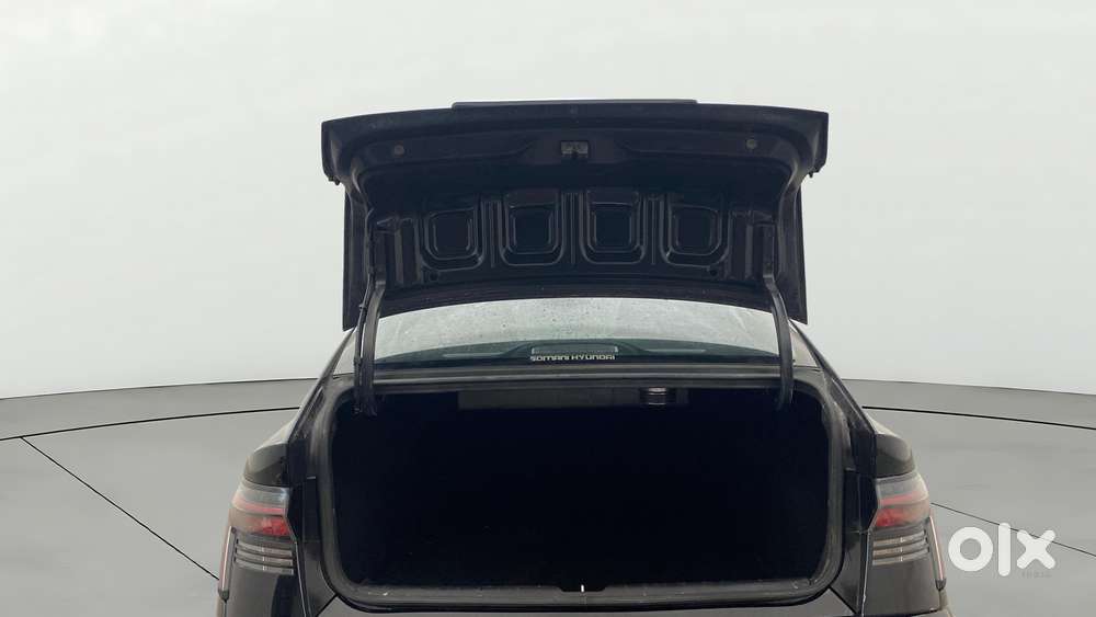 Hyundai Verna 1.5 Sx (o) Ivt, 2023, Petrol