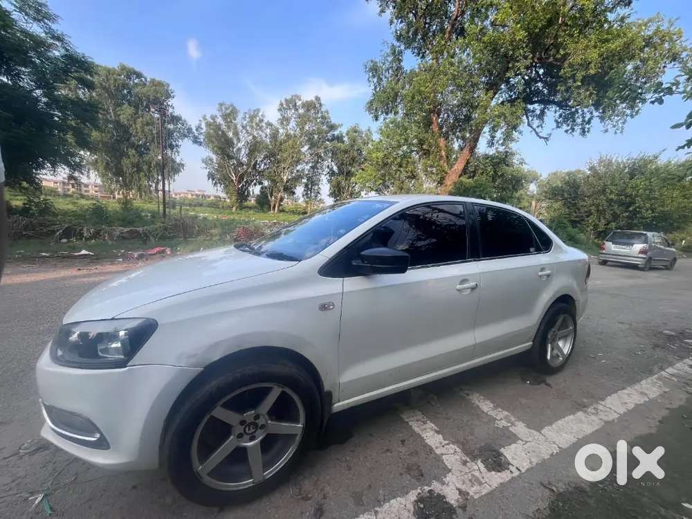 Volkswagen Vento 2013 Petrol