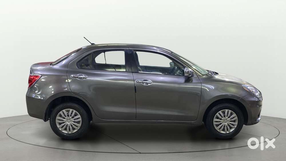 Maruti Suzuki Swift Dzire 1.2 Vxi Bsiv, 2022, Petrol