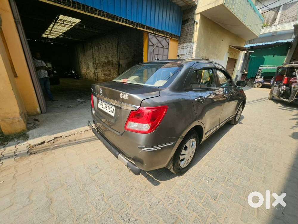 Maruti Suzuki Dzire 1.2 Vxi, 2023, Petrol